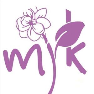 Meet your Posher, Yasemin